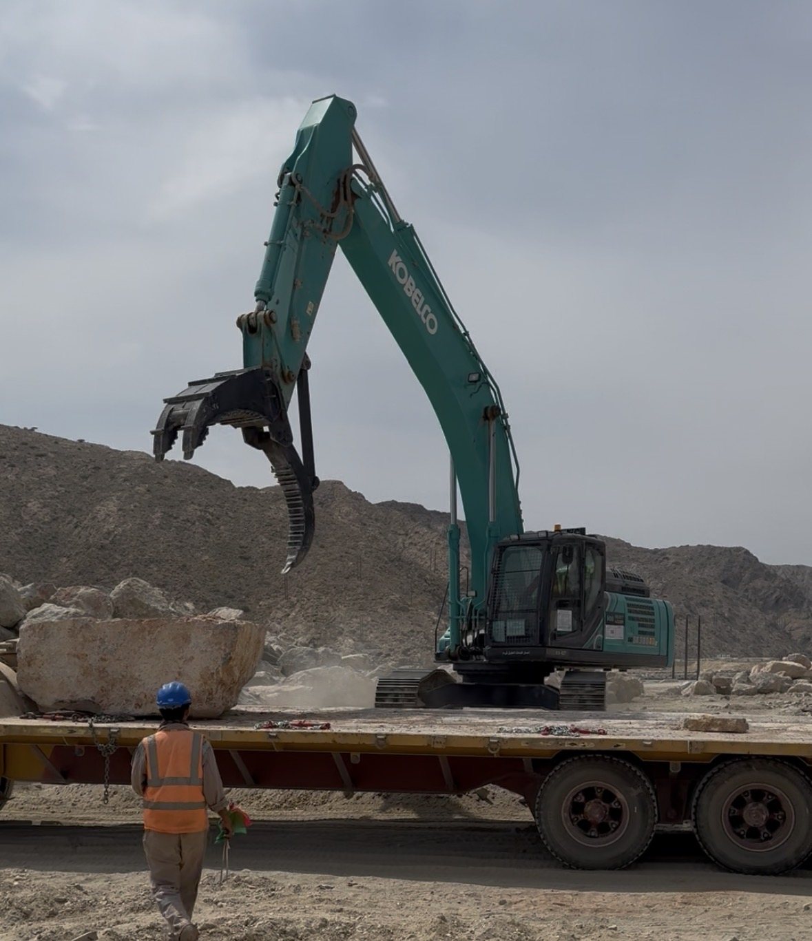 EMMAR specialized excavator attachment